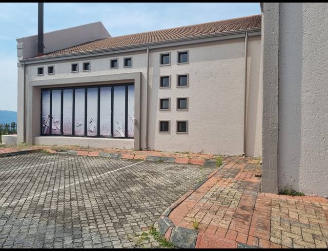 818M² RETAIL TO LET IN NELSPRUIT EXT 29